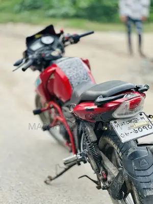 টিভিএস আপ্যাচি আরটিআর ১৬০ টুভি ২০১৮ লাল