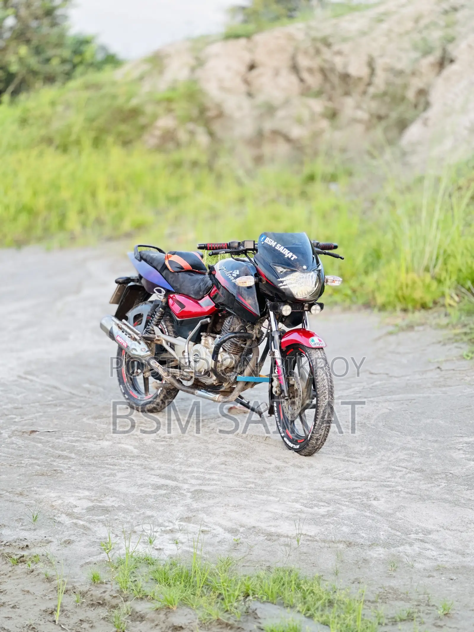 বাজাজ পালসার ১৫০ ২০১৬ লাল