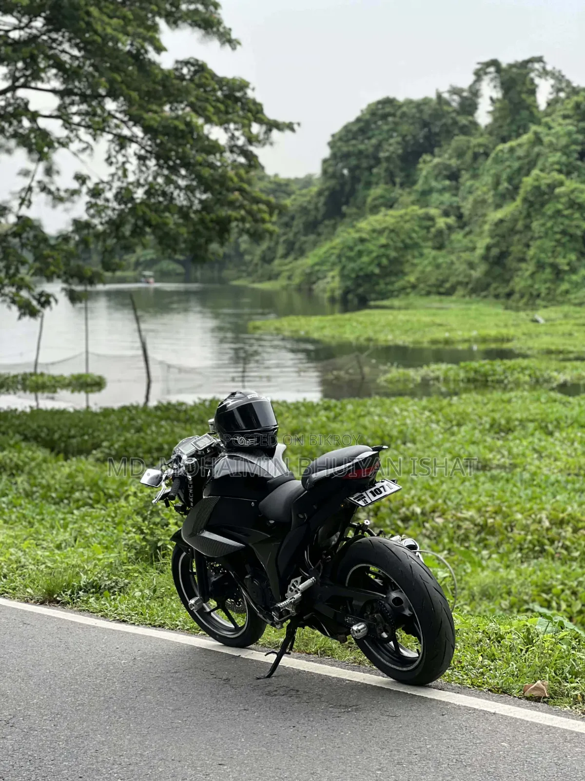 সুজুকি গিক্সার ২০২৩ ব্ল্যাক