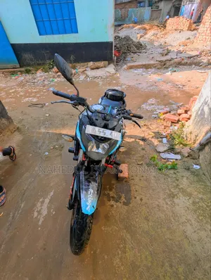 টিভিএস অ্যাপাচি আরটিআর ১৬০ ৪ভি ২০১৯ কালো