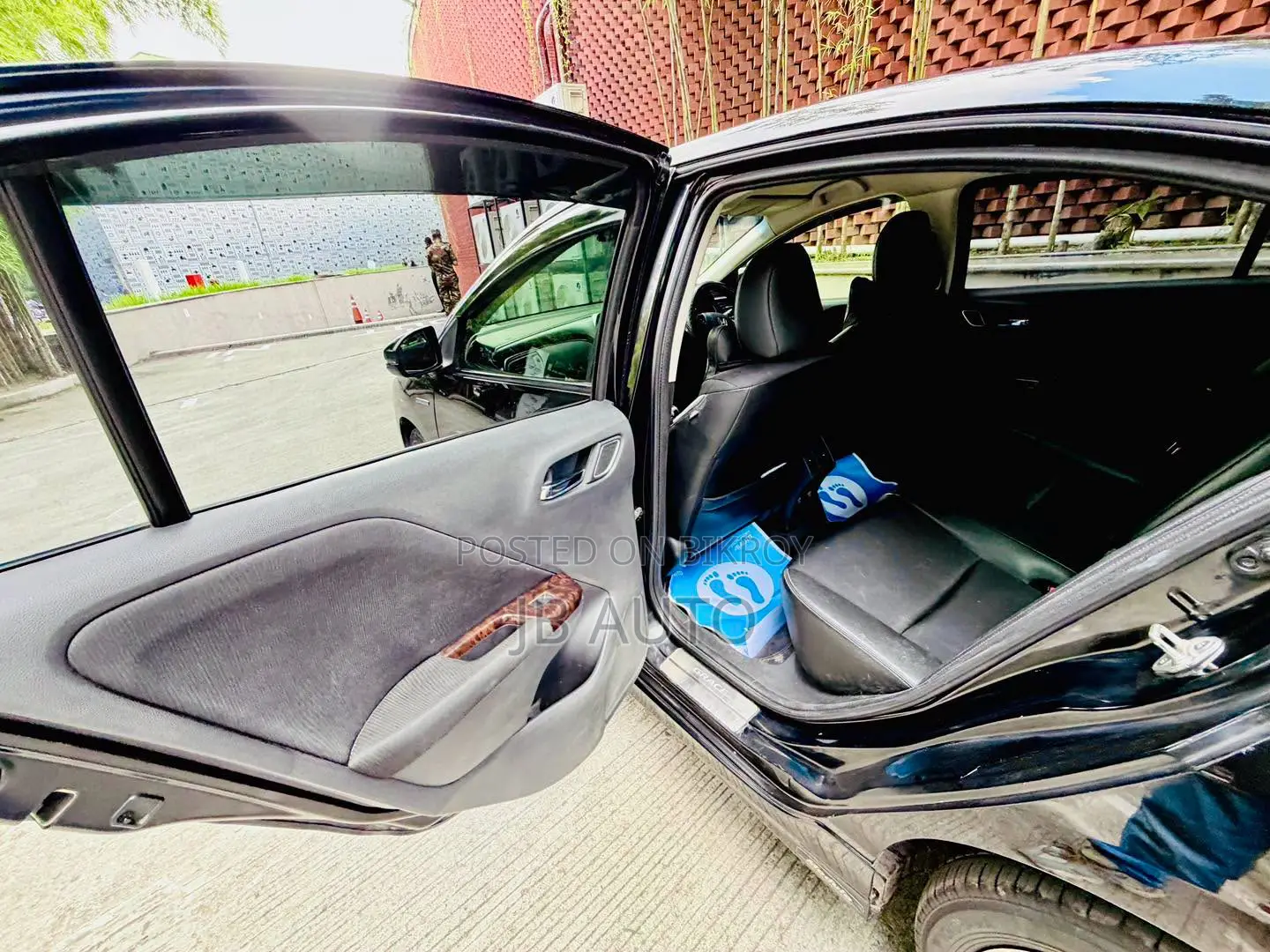 Honda Grace 2015 Black