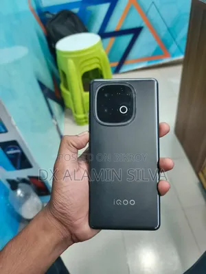 New iQOO Z10 256 GB Black