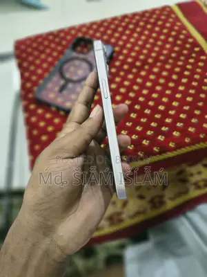 অ্যাপল আইফোন ১৩ ১২৮ জিবি পিংক