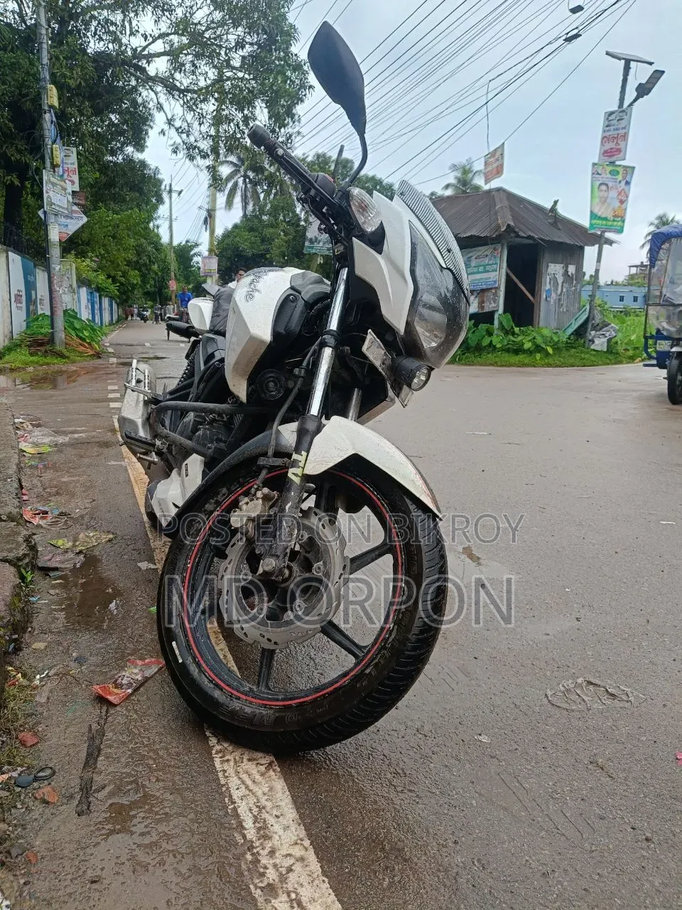 TVS Apache RTR 160 2V 2021 White