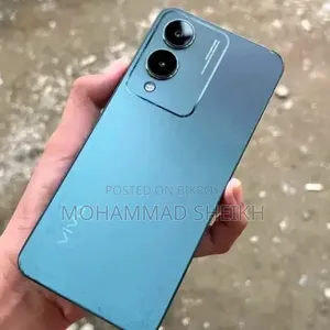 Vivo Y17 128 GB Silver