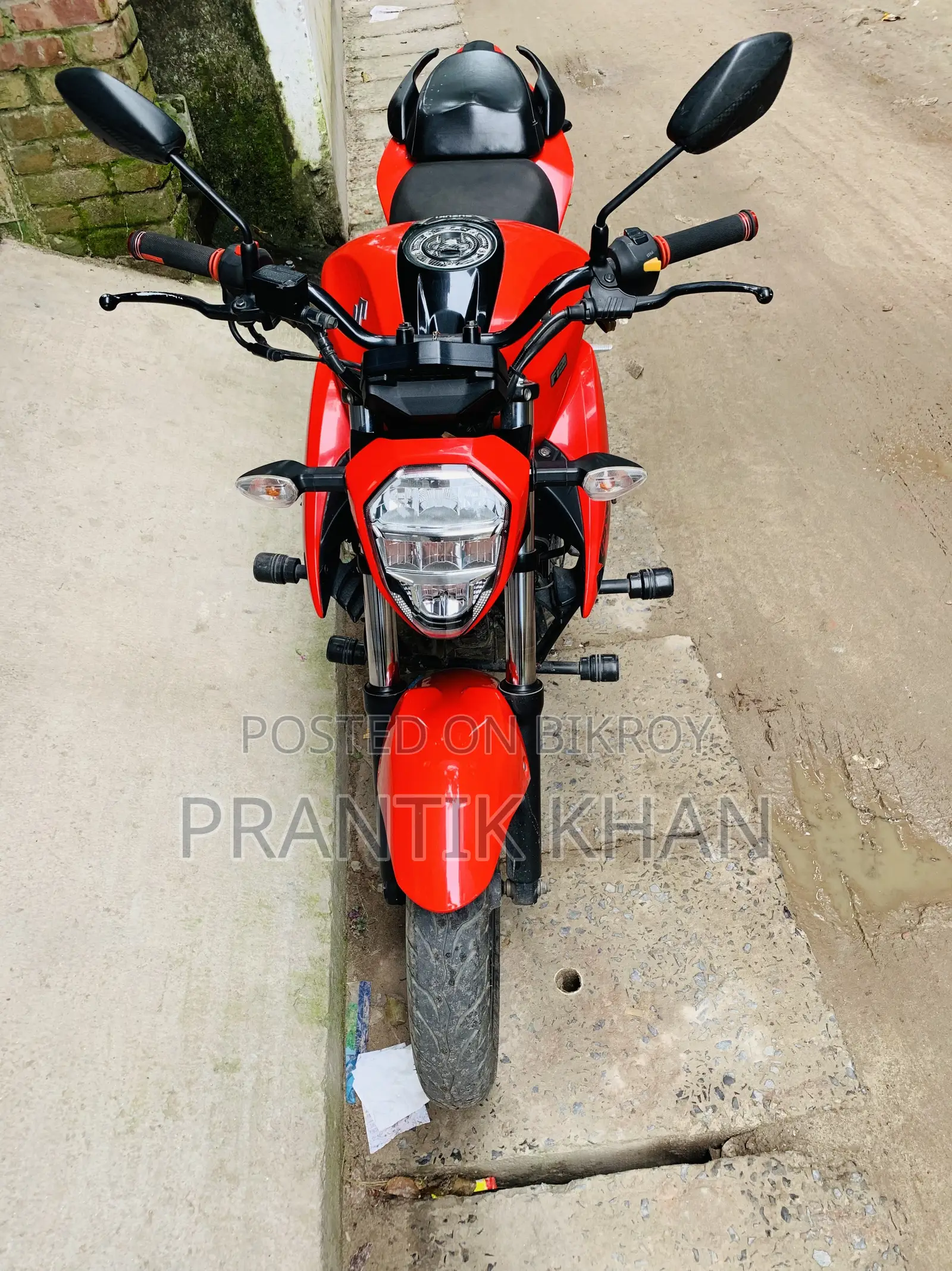 Suzuki Gixxer 2022 Red