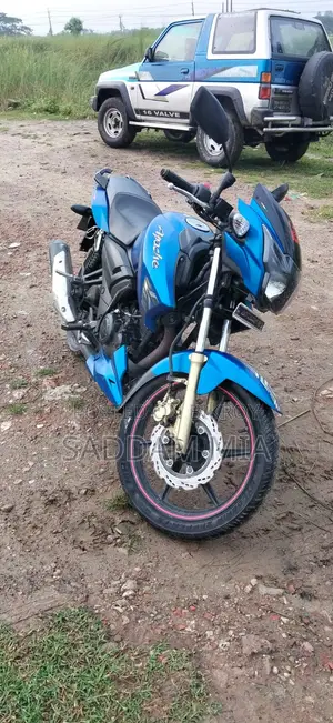 TVS Apache RTR 160 2V 2017 Blue