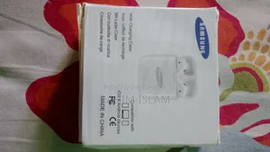 স্যামসাং এয়ারবাডস হেডফোনটি খুব ভালো