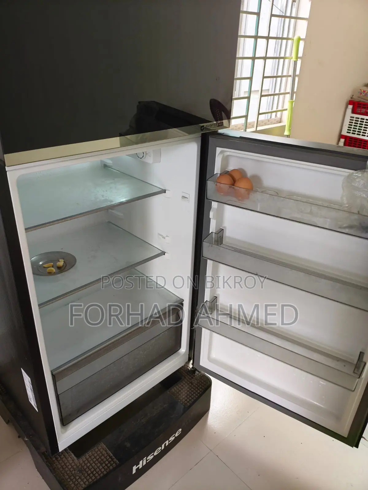 Hisense RT1G236NAB/BD3 Black 238L TMF Glass Door Inverter Refrigerator