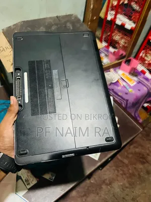 Laptop Dell Latitude 7490 4GB Intel Core i5 SSD 256GB