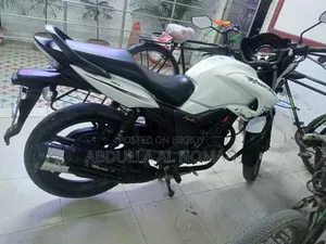 Hero Hunk 2019 White