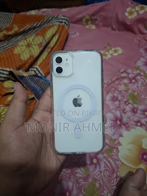 অ্যাপল আইফোন ১১ ১২৮ জিবি হোয়াইট