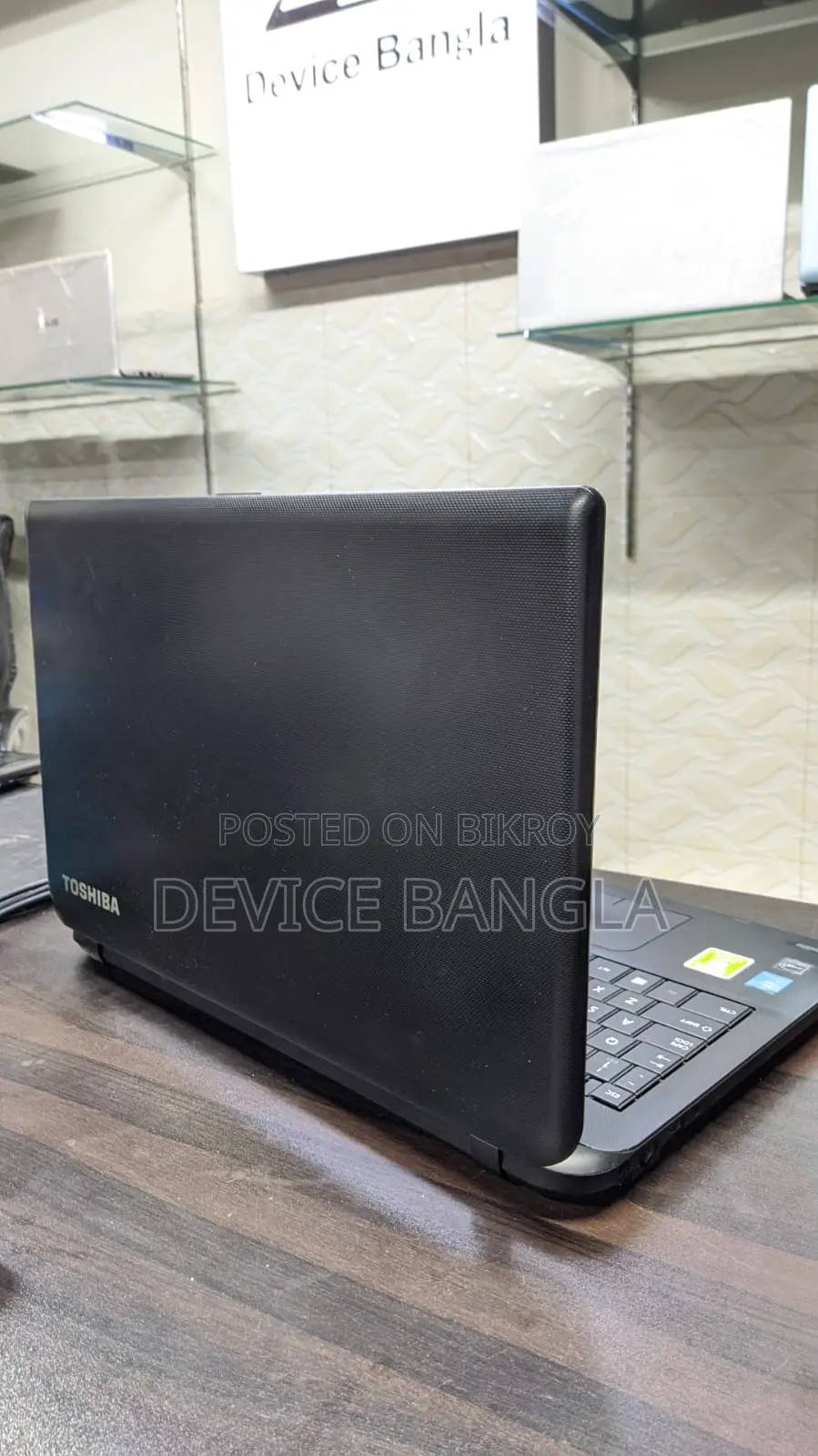 Laptop Toshiba Satellite C55 4GB Intel Pentium HDD 500GB