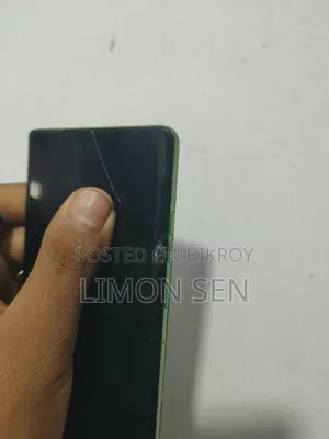 মোটরোহেলা এজ ৫০ ফিউশন ২৫৬ জিবি গ্রিন