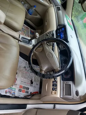 Toyota Corolla 2004 White
