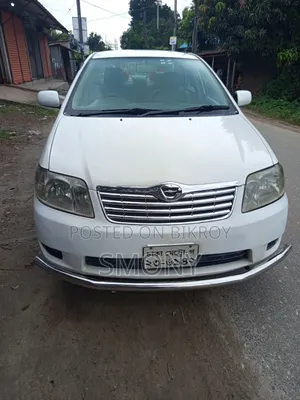 Toyota Corolla 2004 White