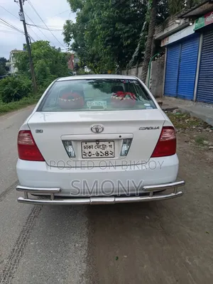 Toyota Corolla 2004 White