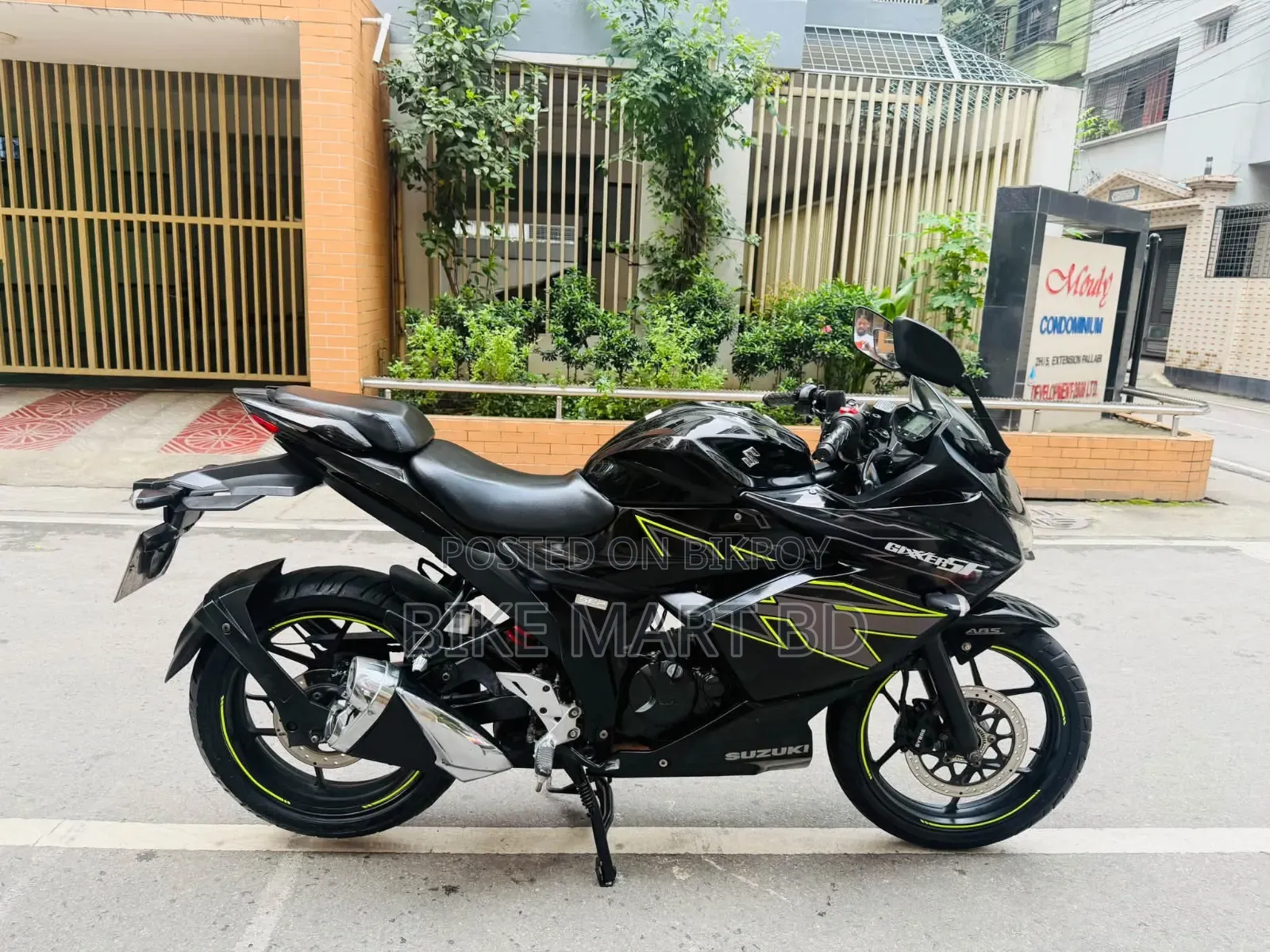 Suzuki Gixxer SF 2024 Black
