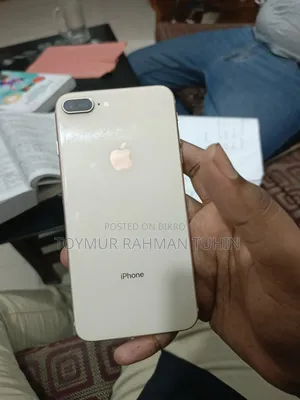 New Apple iPhone 8 Plus 64 GB Gold