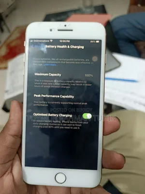 New Apple iPhone 8 Plus 64 GB Gold