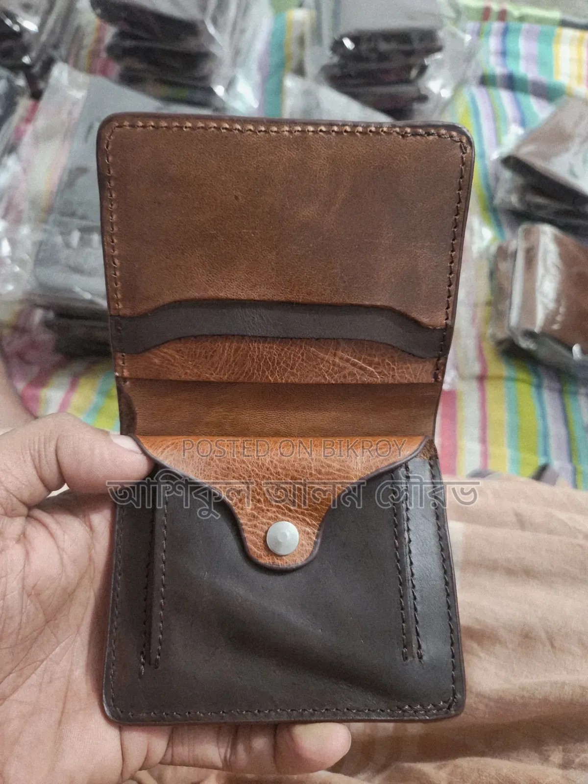 প্রিমিয়াম লেদার ওয়ালেট
