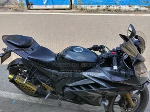 Yamaha R15 V3 2014 Black
