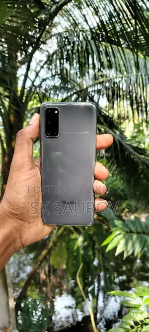 Samsung Galaxy S20+ 5G 128 GB Silver