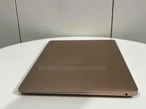 Laptop Apple MacBook Air 2020 8GB Intel Core i3 SSHD+SSD 256GB