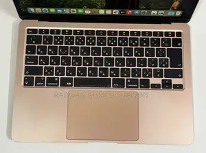 Laptop Apple MacBook Air 2020 8GB Intel Core i3 SSHD+SSD 256GB