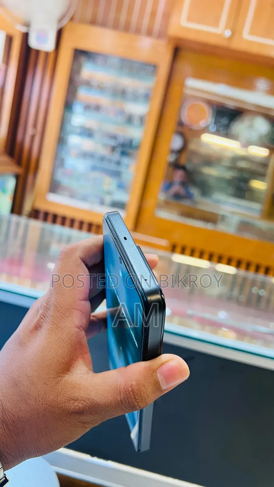 ওয়ানপ্লাস ১০আর ১২৮ জিবি ব্ল্যাক