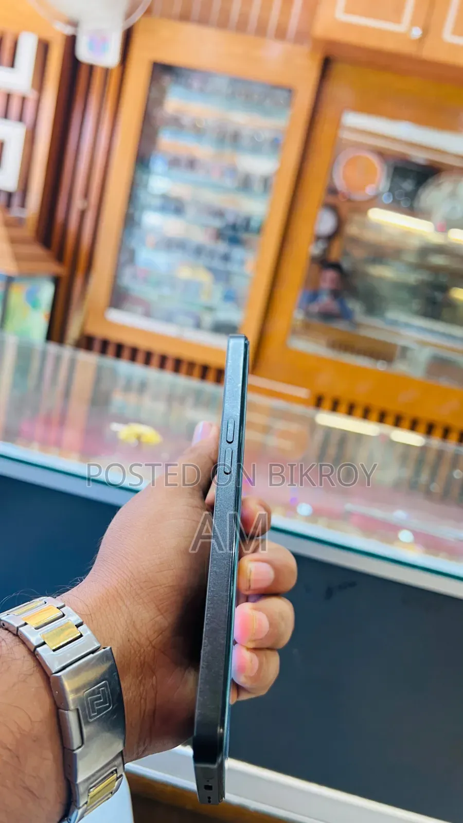 ওয়ানপ্লাস ১০আর ১২৮ জিবি ব্ল্যাক