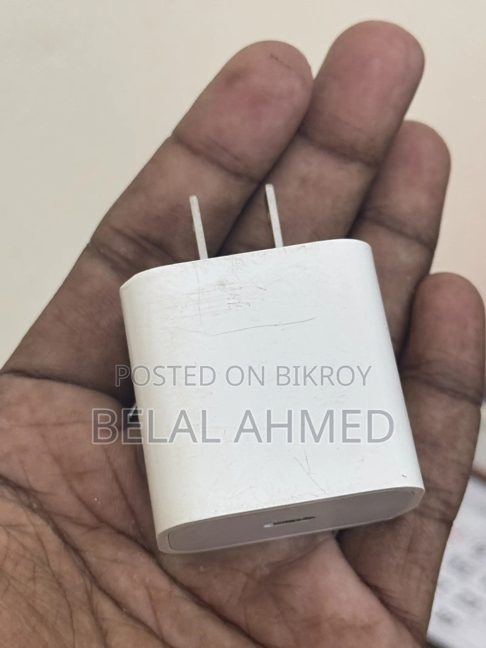 Apple Charger 20w (Canada)