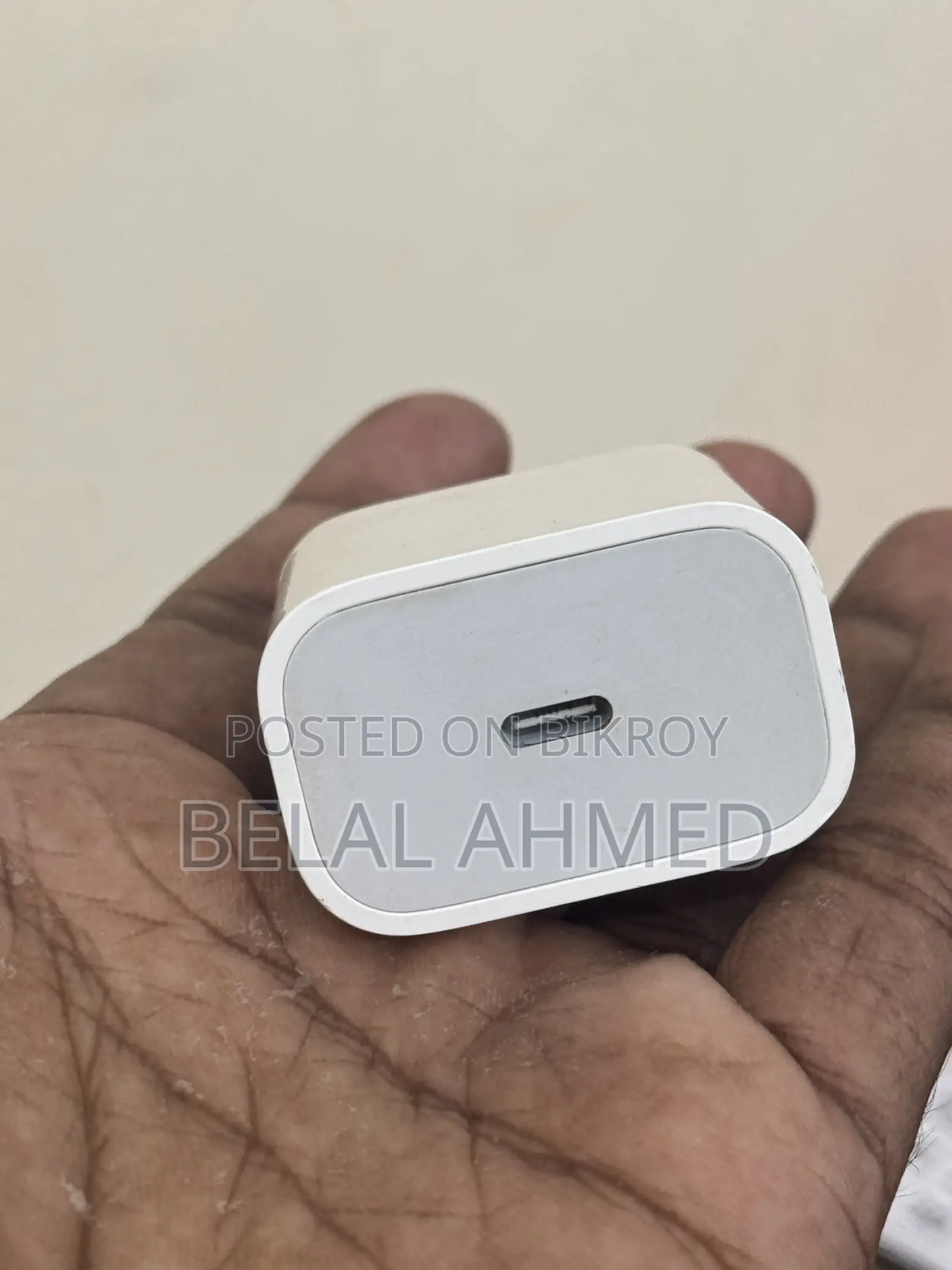 Apple Charger 20w (Canada)
