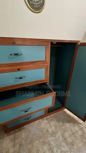 Aluminum Wardrobe