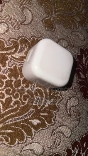 Apple Adapter 20w