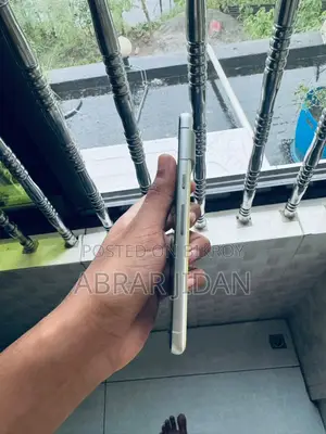 Google Pixel 7 128 GB White