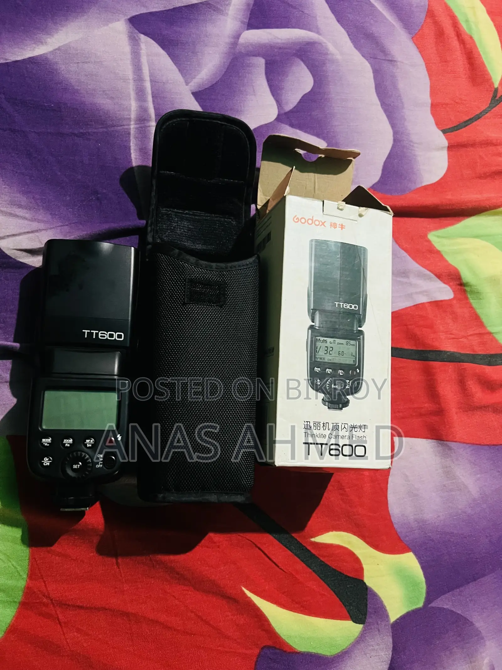 TT600 Flash Only, No Battery Included.