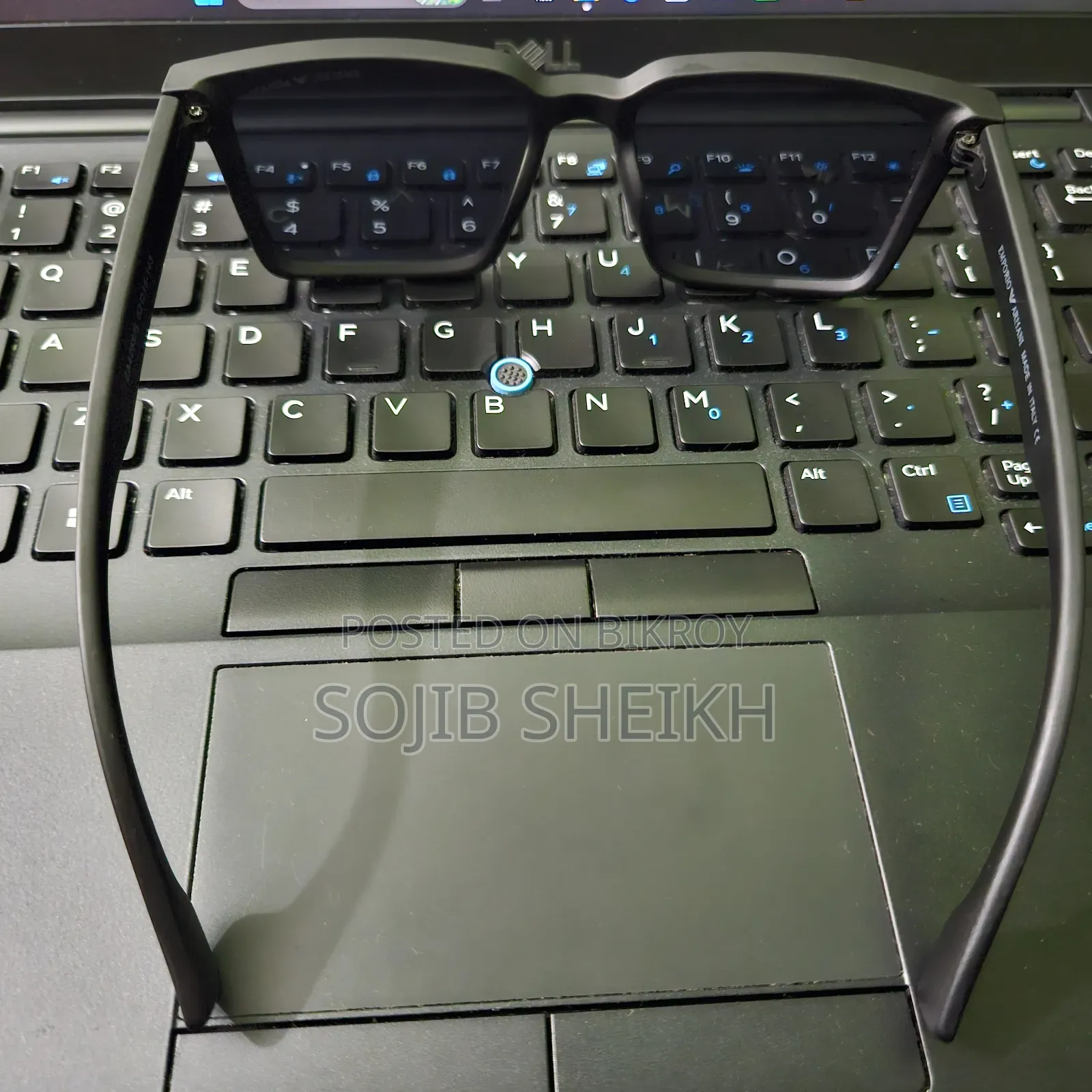 Sunglass and Accessories