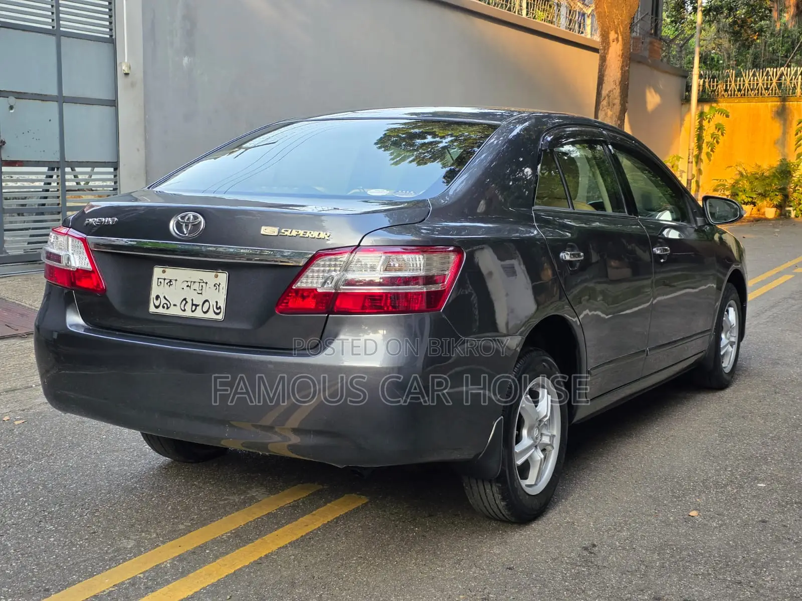 Toyota Premio 1.5 FWD 2012 Gray