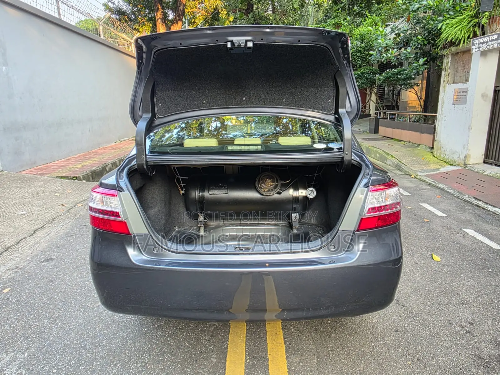 Toyota Premio 1.5 FWD 2012 Gray
