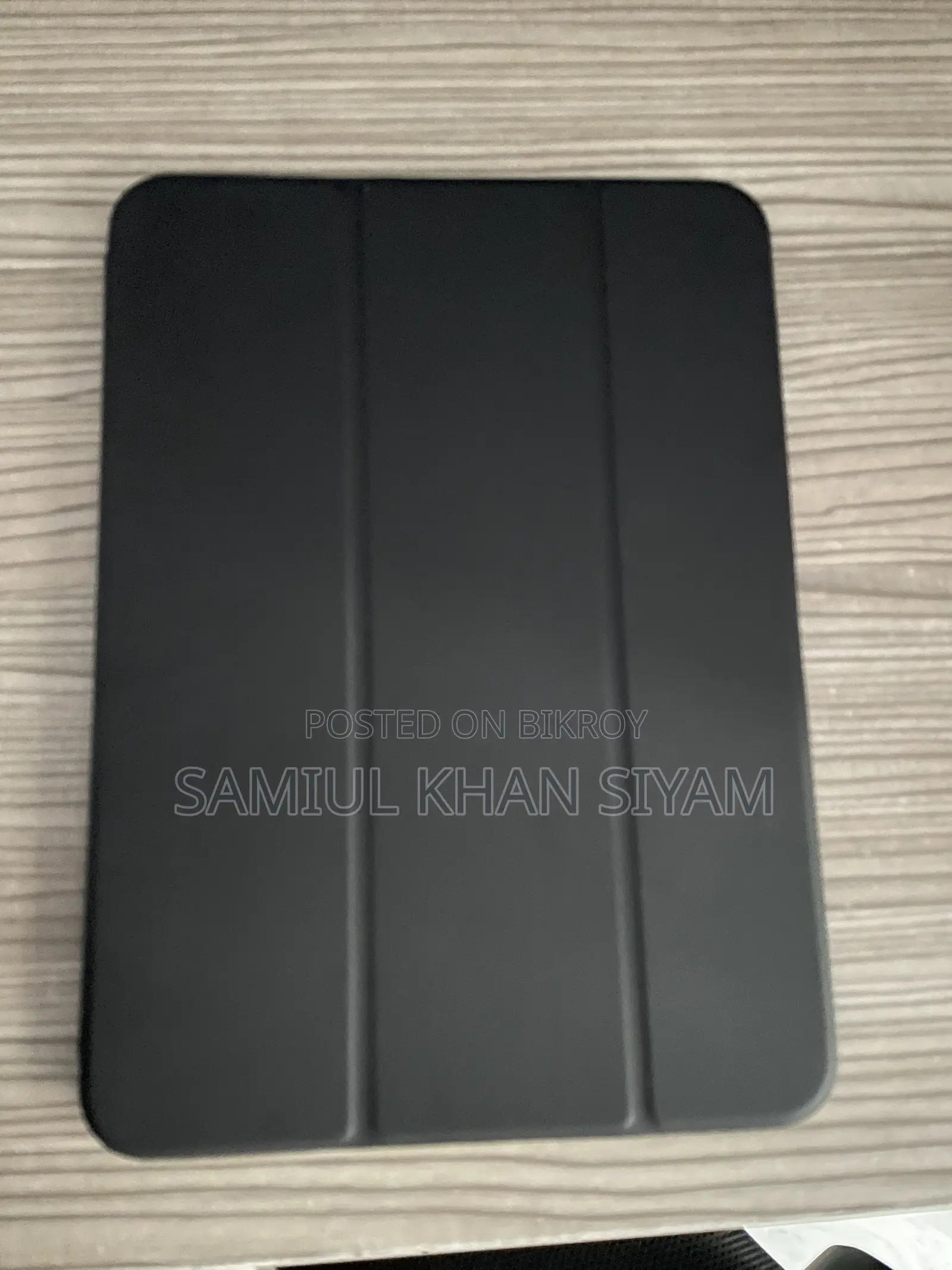 New Apple iPad (2025) 8 GB Black