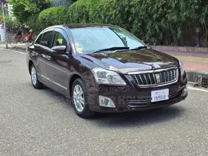 Toyota Premio 1.5 Front-Wheel Drive 2015 Maroon