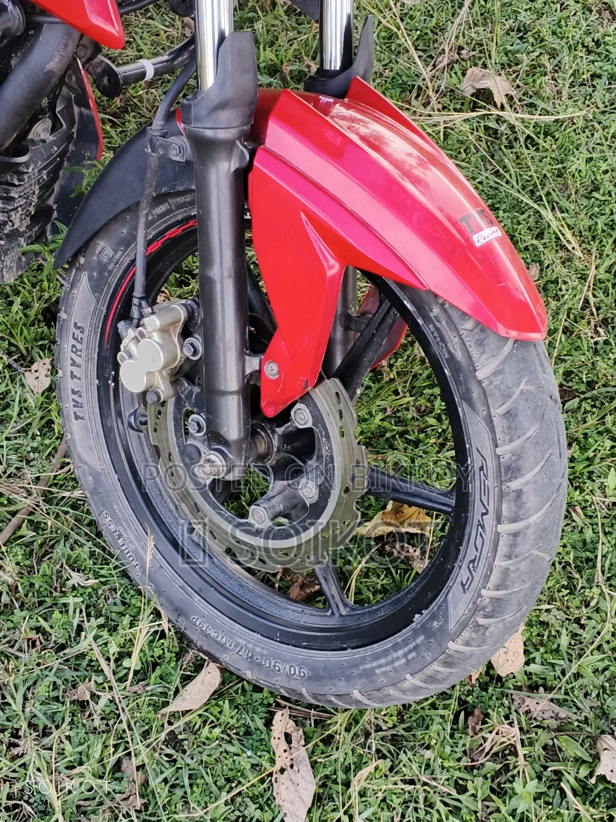 TVS Apache 160 4V 2022 Red