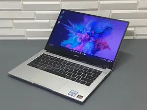 Laptop Huawei 3GB Intel SSD 256GB