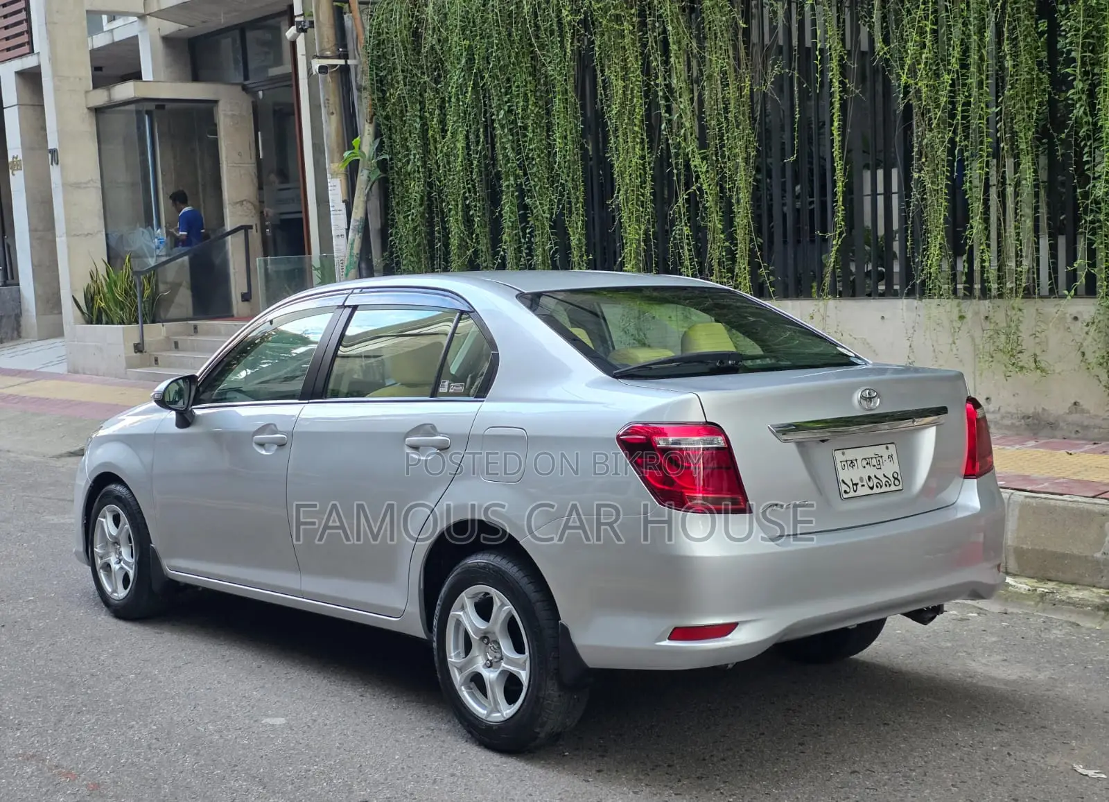 Toyota Axio 1.3 X 2WD 2019 Silver