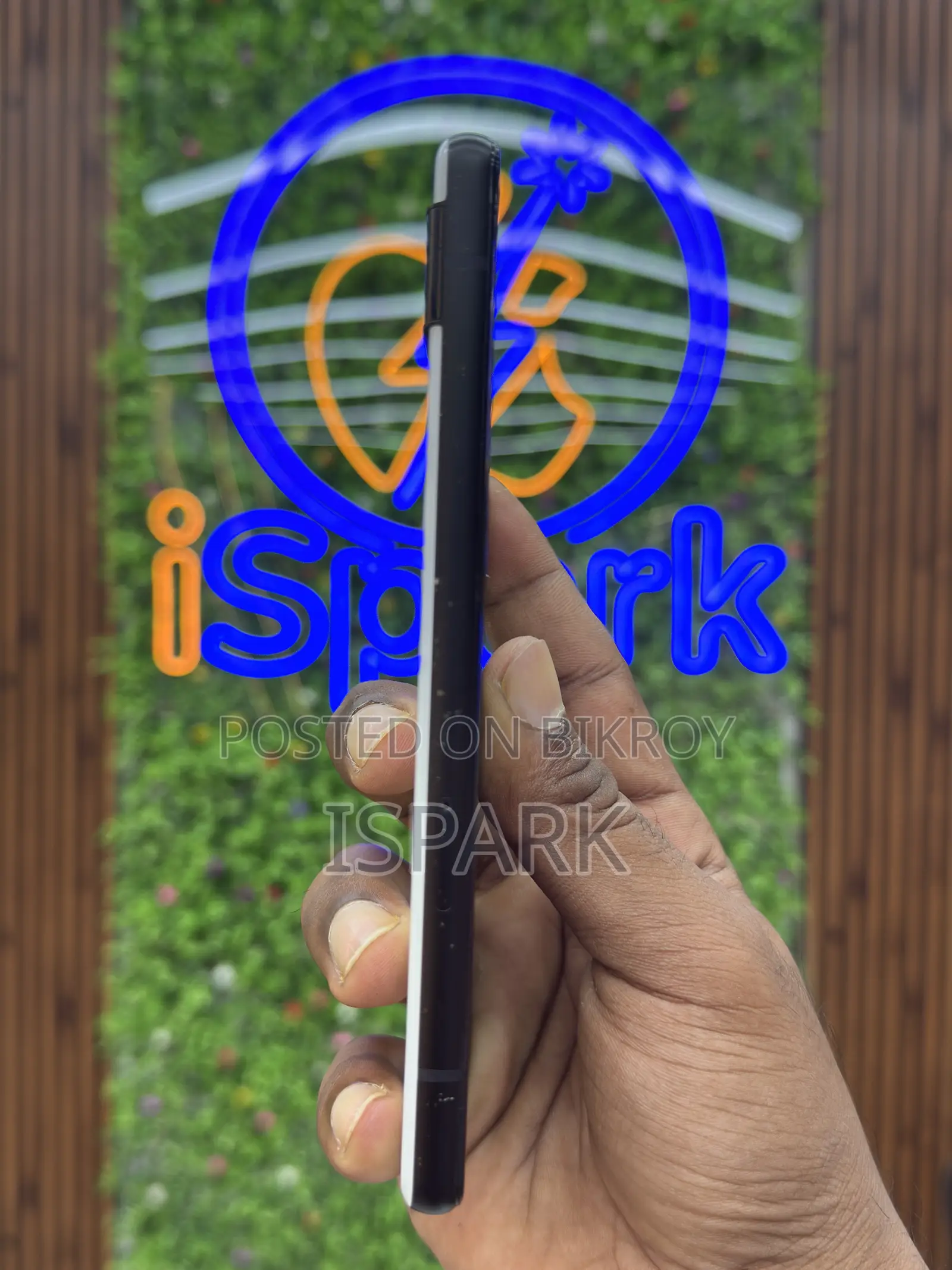 Google Pixel 6a 128 GB White