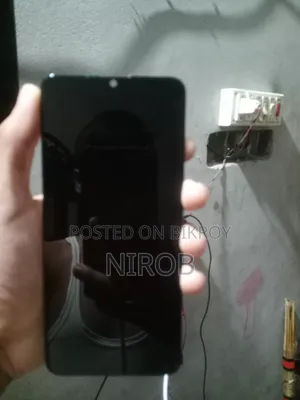 New Vivo Y19 128 GB Black
