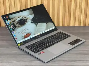 Laptop Acer 3GB Intel SSD 256GB
