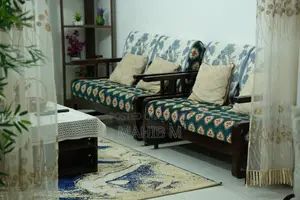 Navana Sofa With Centre Table