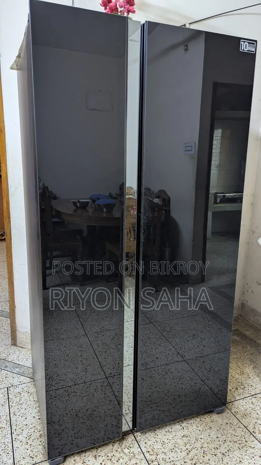 Hitachi 641L Side-by-Side Refrigerator – Like New Condition